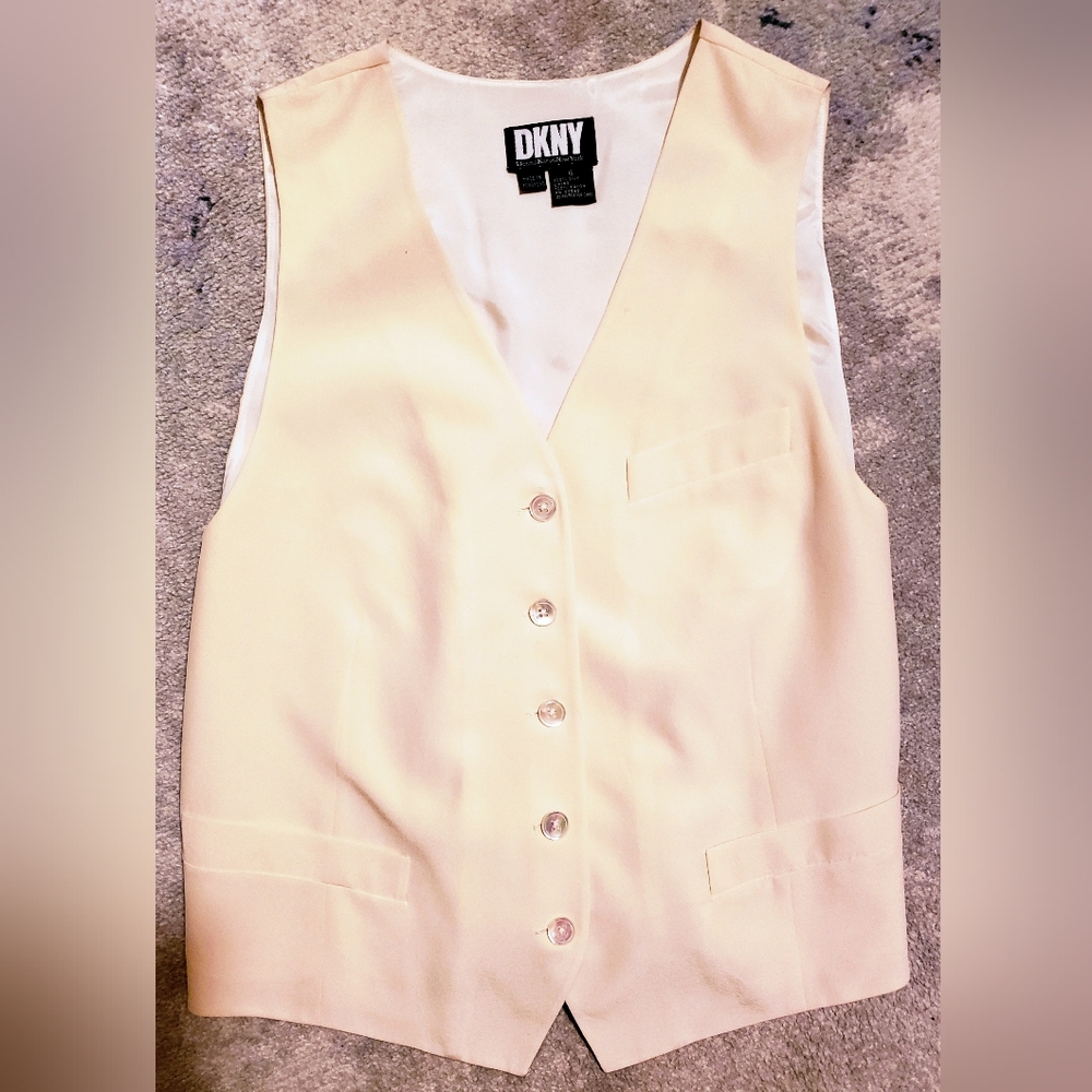 Vintage DKNY Cream Button-Up Silk Vest Size 6 EUC